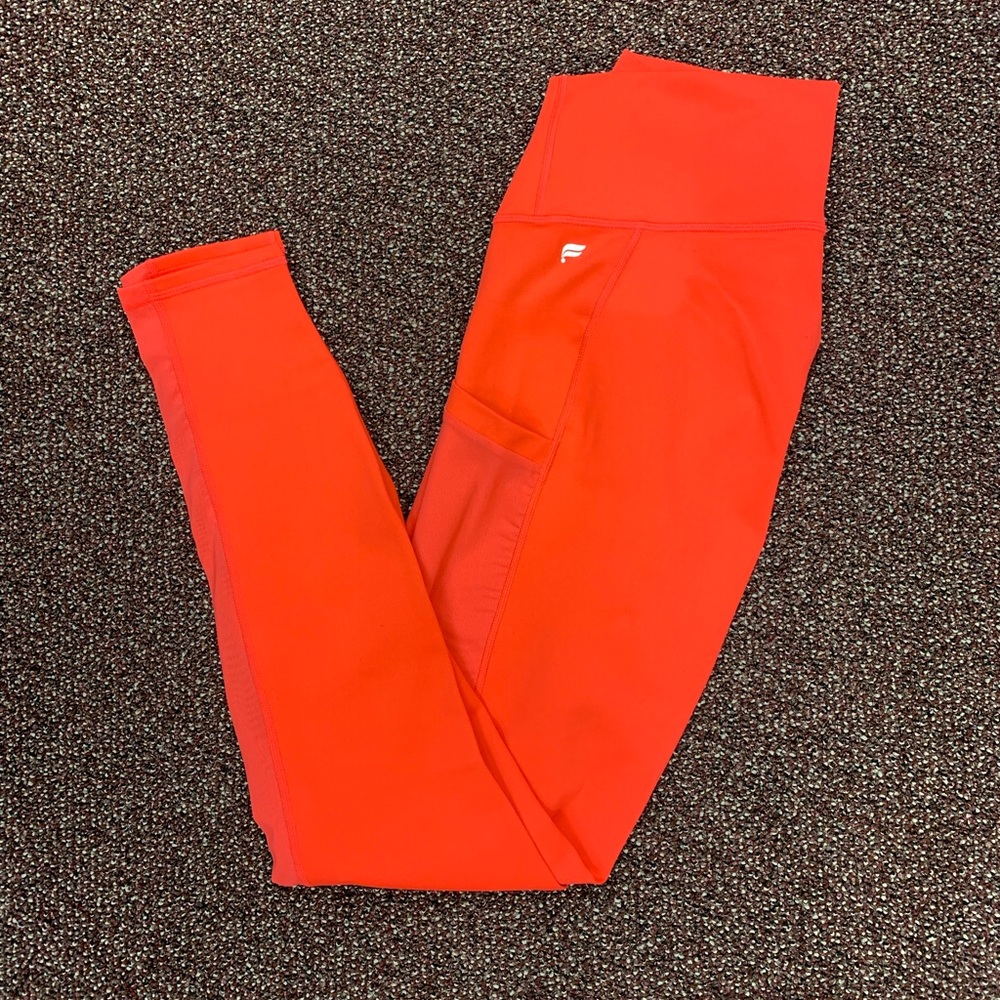 NWT Fabletics Mila Pocket Legging - Paprika